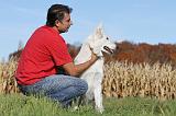 ADULTE ET CHIEN 083